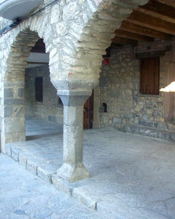 Hotel Fonda Biayna Bellver de Cerdanya Exterior foto