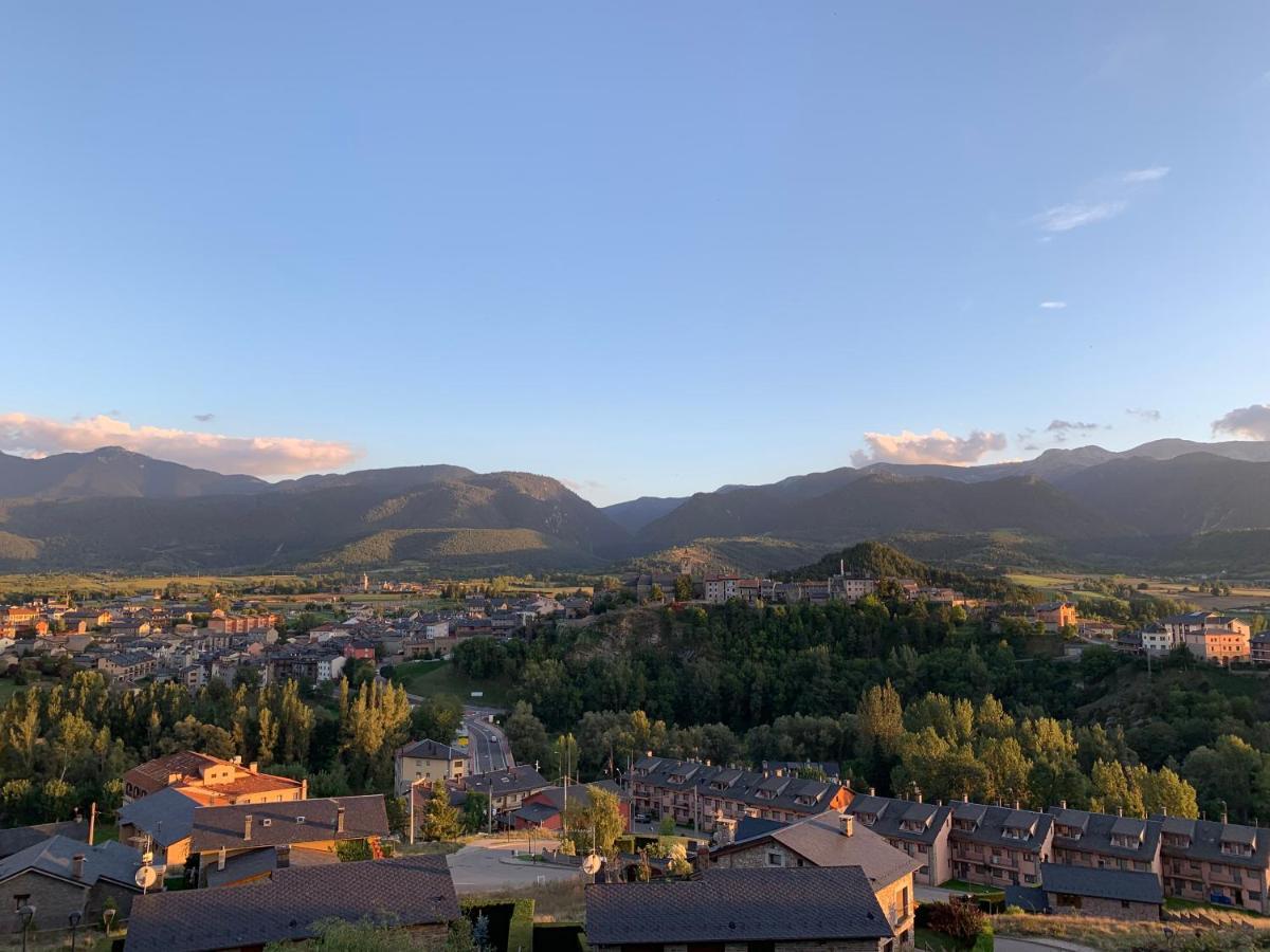 Hotel Fonda Biayna Bellver de Cerdanya Exterior foto