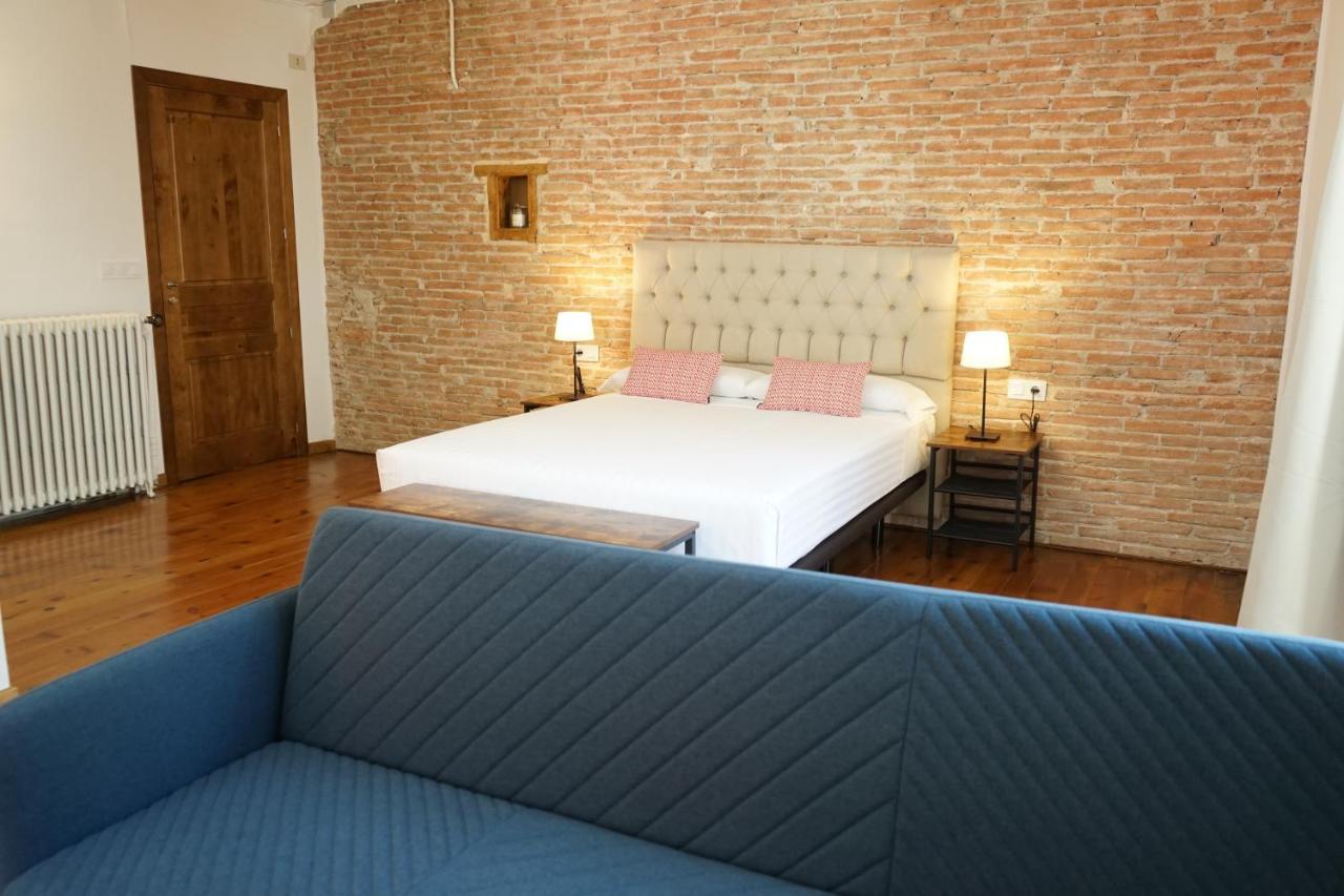 Hotel Fonda Biayna Bellver de Cerdanya Exterior foto
