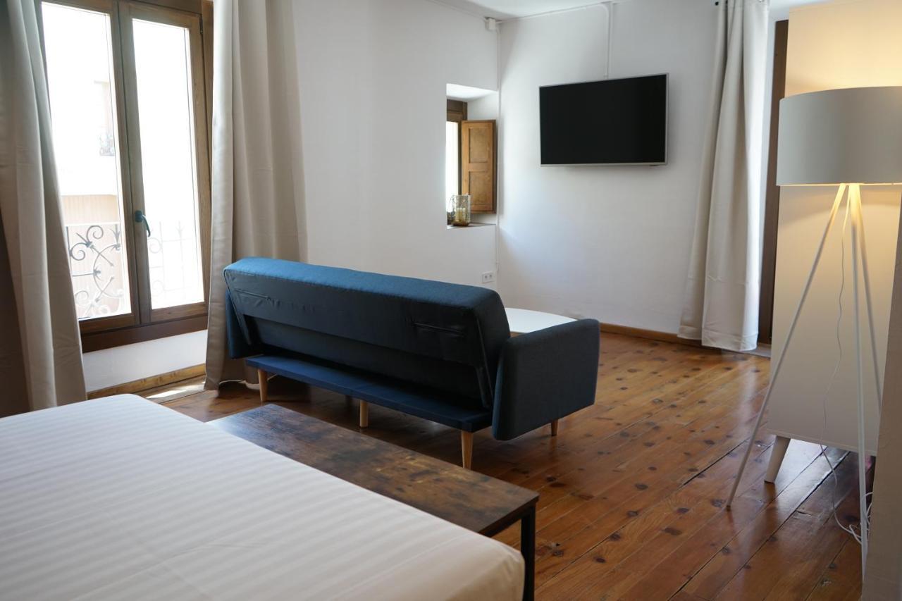 Hotel Fonda Biayna Bellver de Cerdanya Exterior foto